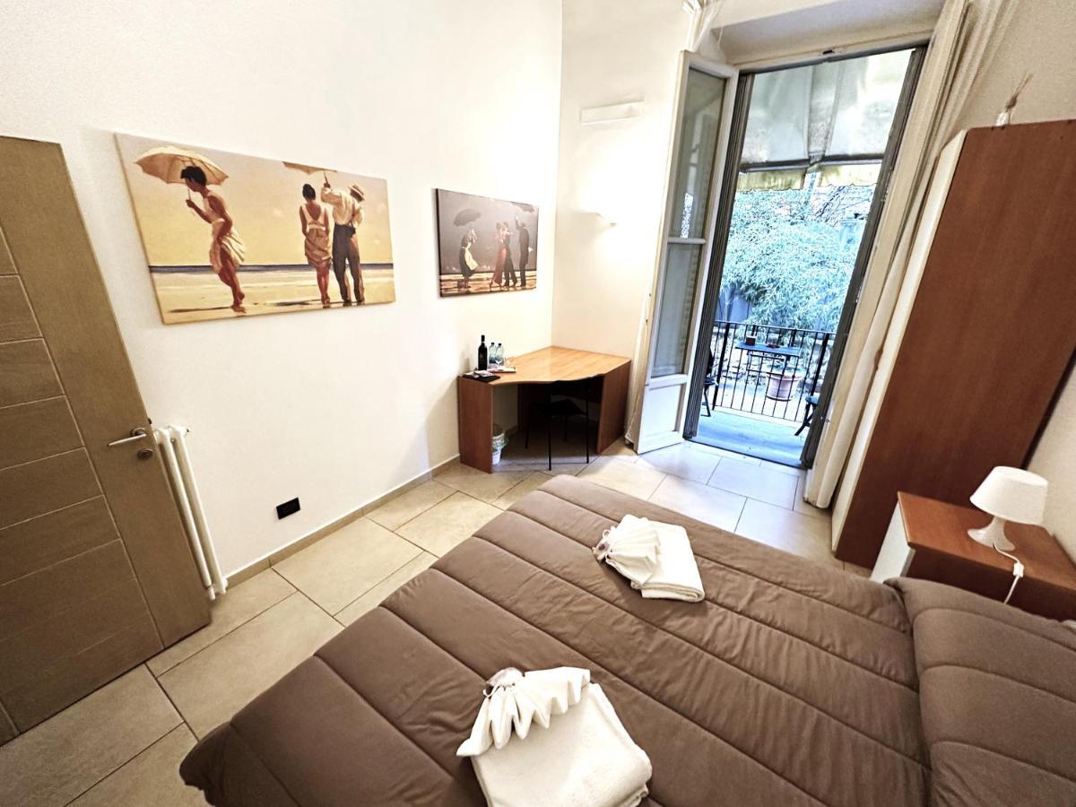 Maison d'hôtes Camera Doppia - Low Cost Con Bagno Privato Florence